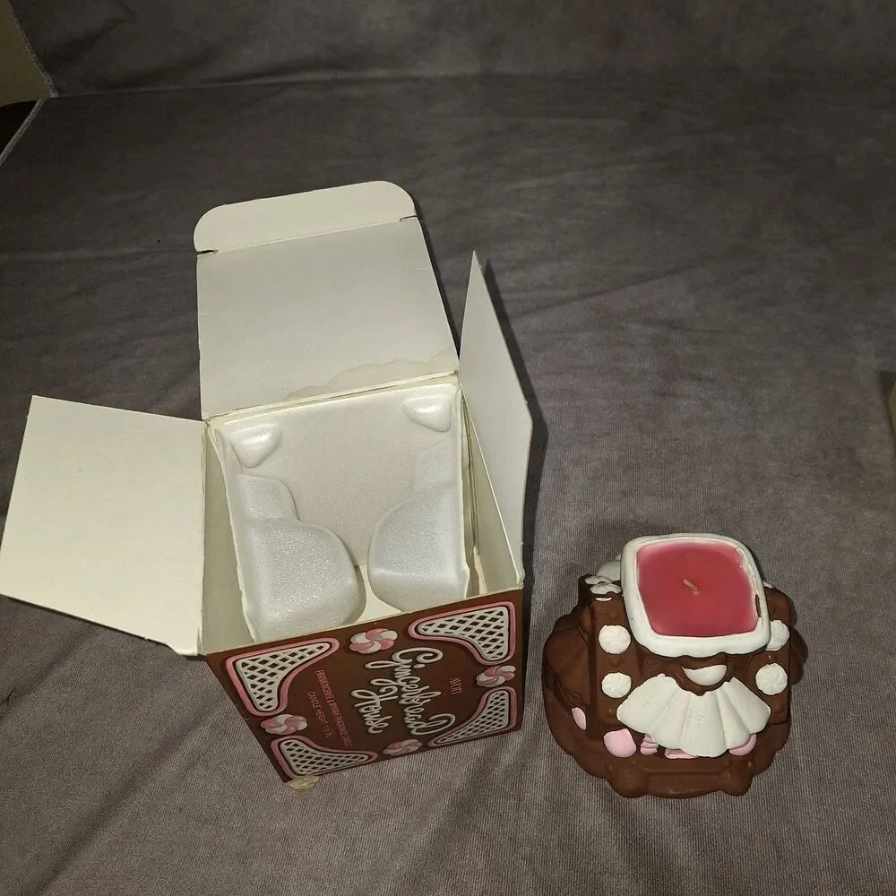 Avon Candy Cane & Holly 2 Bayberry Fragrance Taper Candles & Gingerbread House